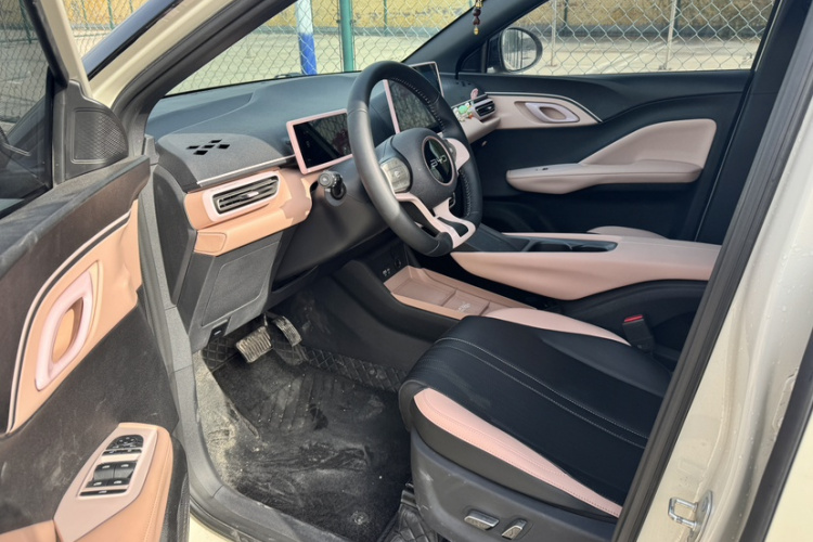 比亚迪 海鸥 2025款 305km 自由版中控内饰7004