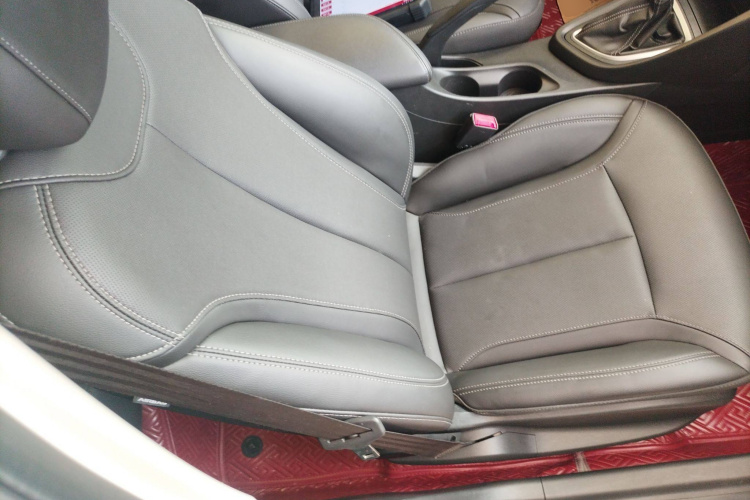 别克 英朗 2021款 改款 典范 1.5L 自动精英型局部细节41