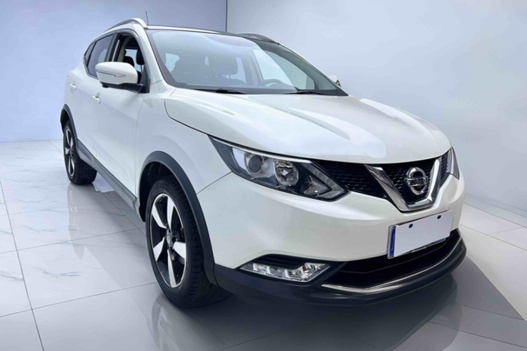 日产 逍客 2017款 2.0L CVT豪华版 国V车身外观6006