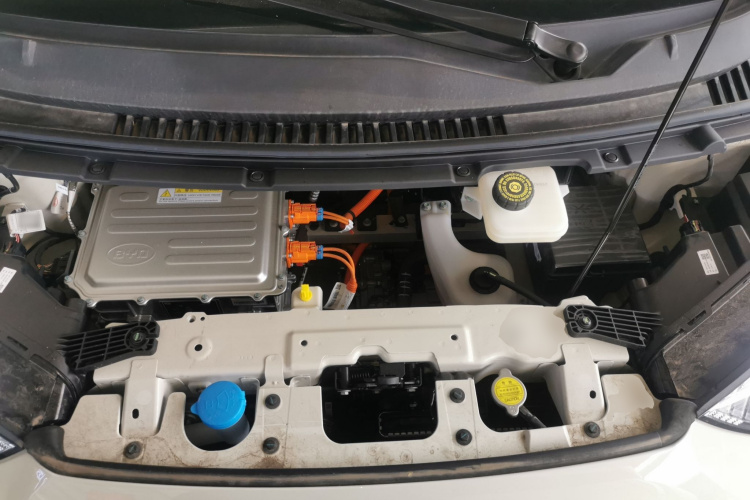 比亚迪 海鸥 2025款 智驾版 305km 自由版机舱底盘24