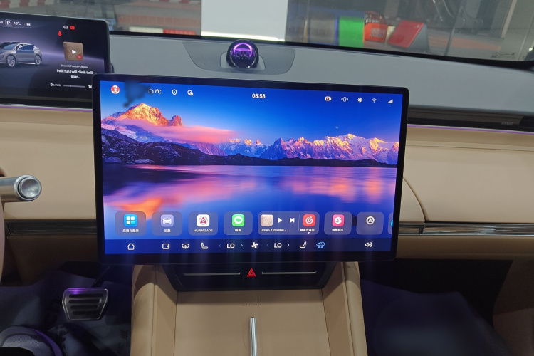 鸿蒙智行 智界R7 2024款 纯电 667km Max局部细节16