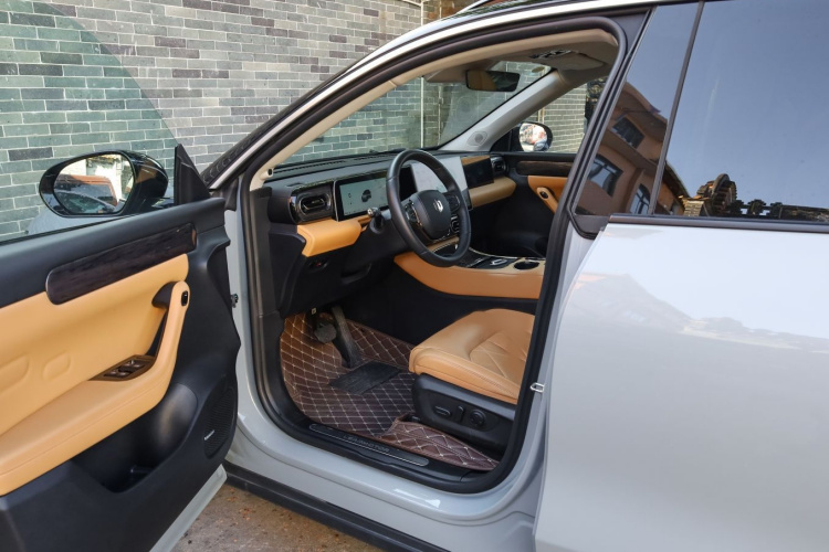 零跑汽车 零跑C11 2024款 增程 300尊享版中控内饰7003