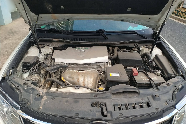 丰田 凯美瑞 2016款 2.0E 十周年纪念精英版局部细节24