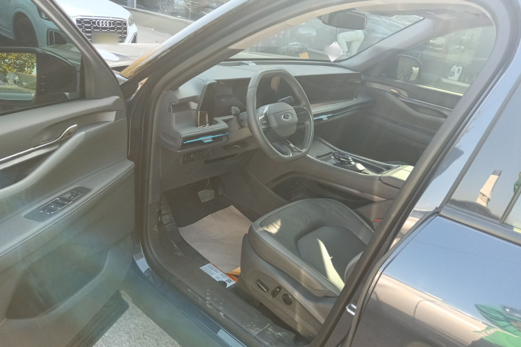 福特 2023款 锐界L 2.0T EcoBoost 两驱七座豪华型中控内饰20