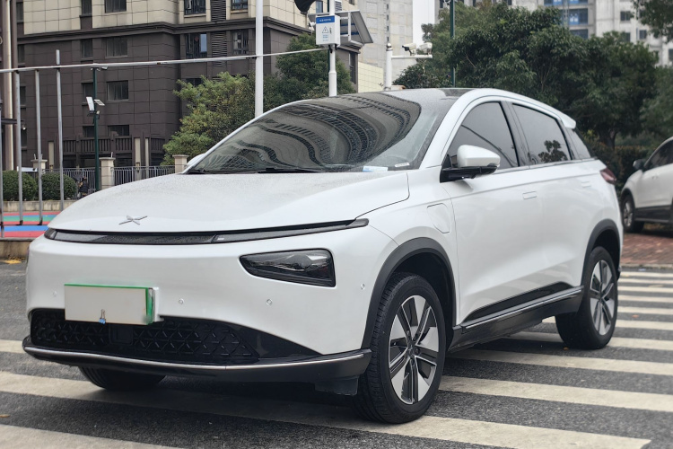 小鹏G3 2022款 G3i 460N车身外观1