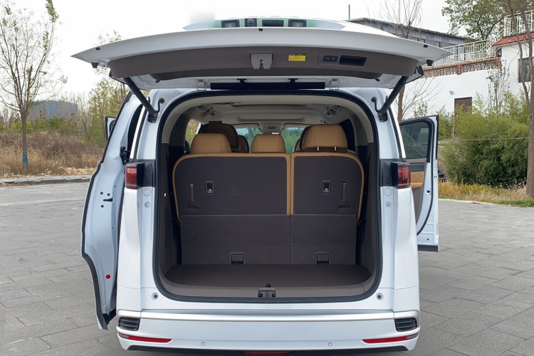 腾势D9 2022款 DM-i 970 四驱旗舰型局部细节23