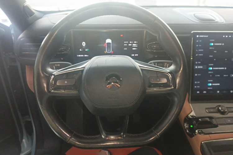 蔚来ES6 2020款 430KM 性能版中控内饰13