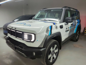 北京越野BJ40增程 2025款 进阶版