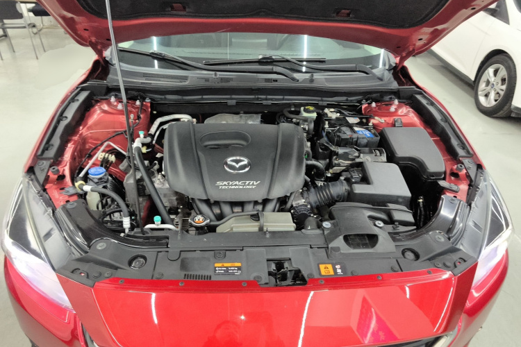 马自达3 昂克赛拉 2017款 两厢 1.5L 自动豪华型 国V机舱底盘24