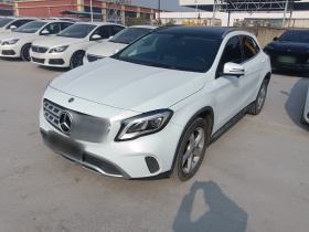 奔驰GLA 2018款 GLA 200 动感型