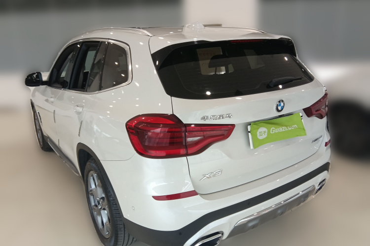 宝马X3 2021款 xDrive28i 豪华套装车身外观5