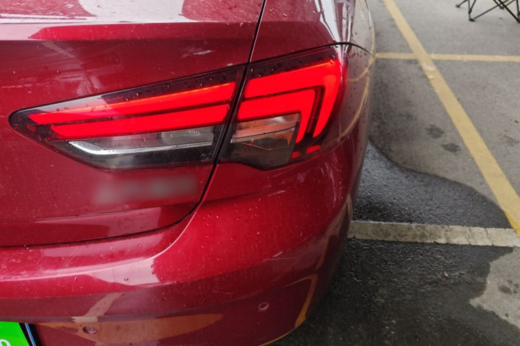 别克 君威 2017款 20T 精英型车身外观6006