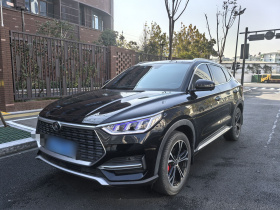 比亚迪 宋PLUS 2020款 1.5T 自动尊贵型