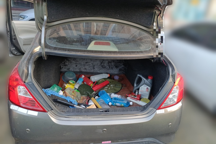 日产 阳光 2015款 1.5XE 手动精英版局部细节23