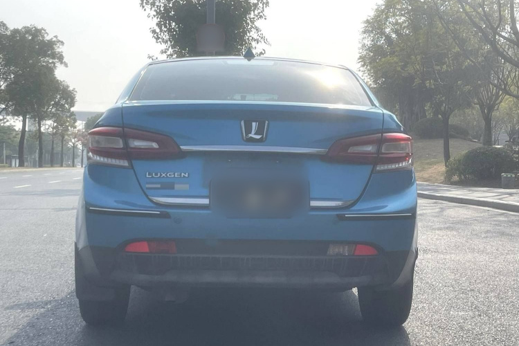 纳智捷 锐3 2016款 1.6L CVT智享型车身外观6007