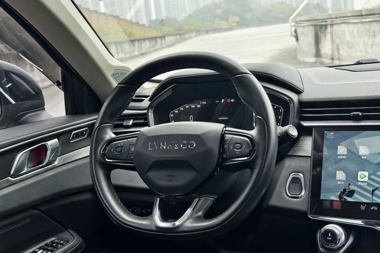 领克01 2021款 2.0TD 两驱型Pro局部细节13