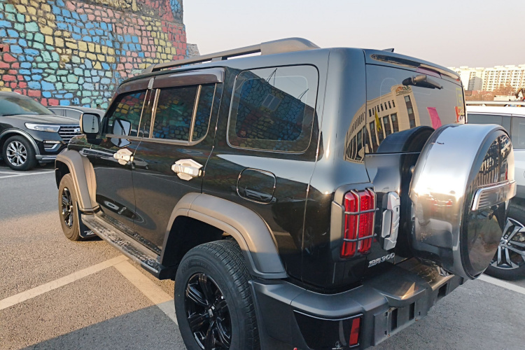 坦克300 2024款 2.0T 征服者车身外观6003