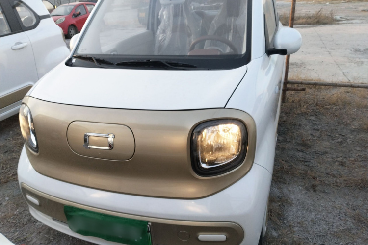 奔腾小马 2026款 222km 萌趣马 Plus车身外观2