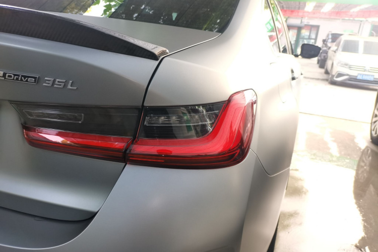 宝马i3 2024款 eDrive 35 L车身外观6006