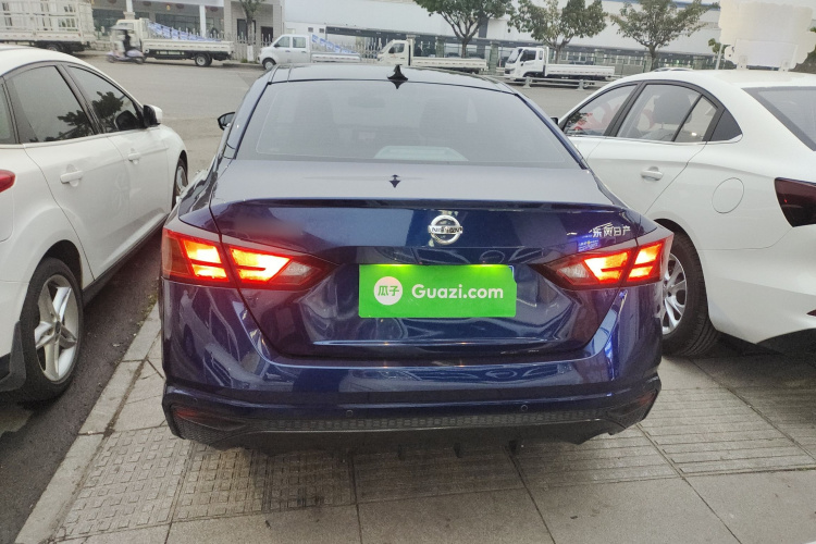 日产 天籁 2019款 2.0L XL Upper 智行版车身外观6