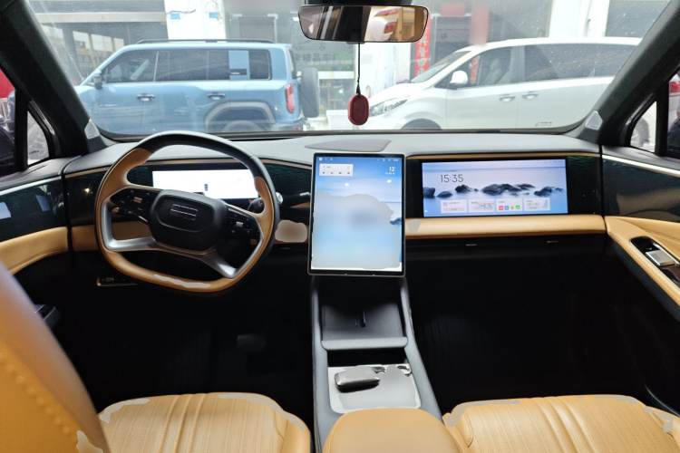 吉利银河 银河L7 2023款 1.5T 115km 星舰中控内饰7002