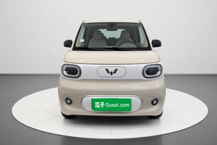 五菱汽车 宏光MINIEV 2024款 第三代 215km 青春版车身外观2