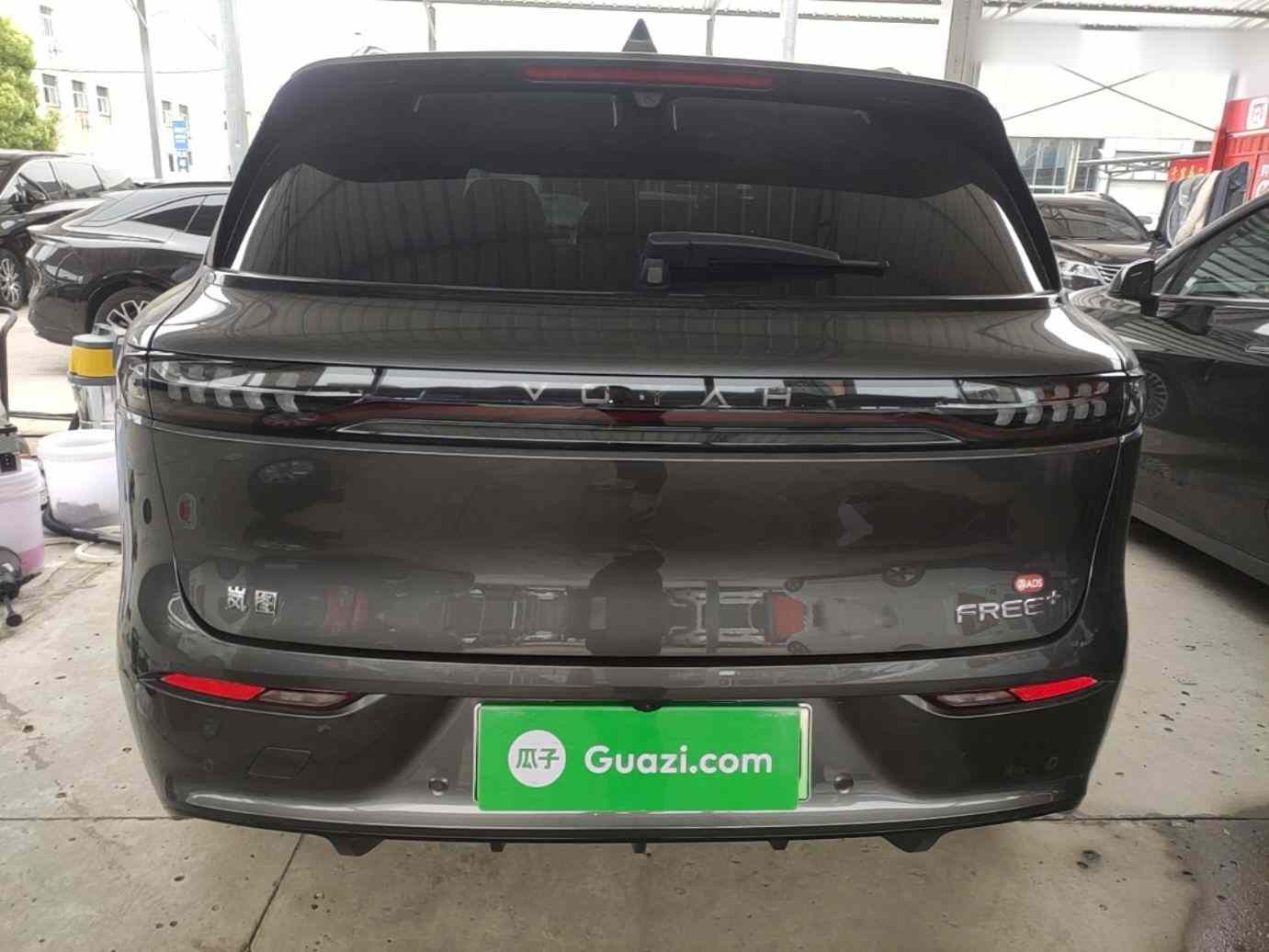 岚图汽车 岚图FREE 2025款 FREE+ 后驱乾崑版(3)