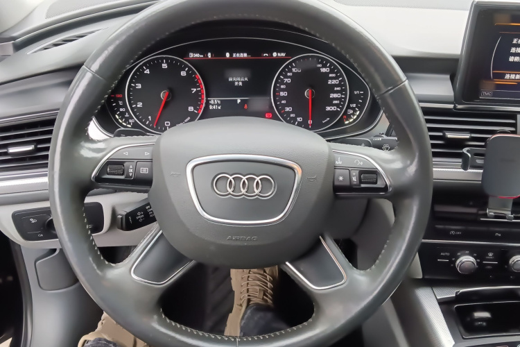 奥迪A6L 2012款 30 FSI 技术型局部细节13