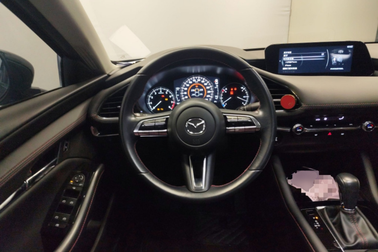 马自达3 昂克赛拉 2022款 2.0L 自动质雅黑曜版中控内饰13