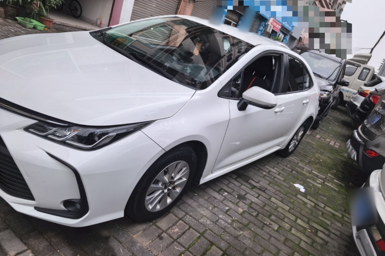 丰田 卡罗拉 2022款 1.2T S-CVT先锋PLUS版车身外观4