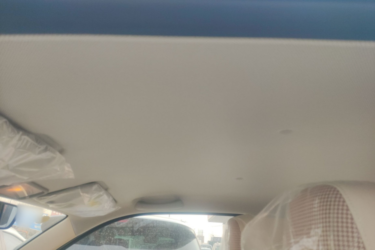 五菱汽车 宏光MINIEV 2024款 第三代 215km 青春版中控内饰22