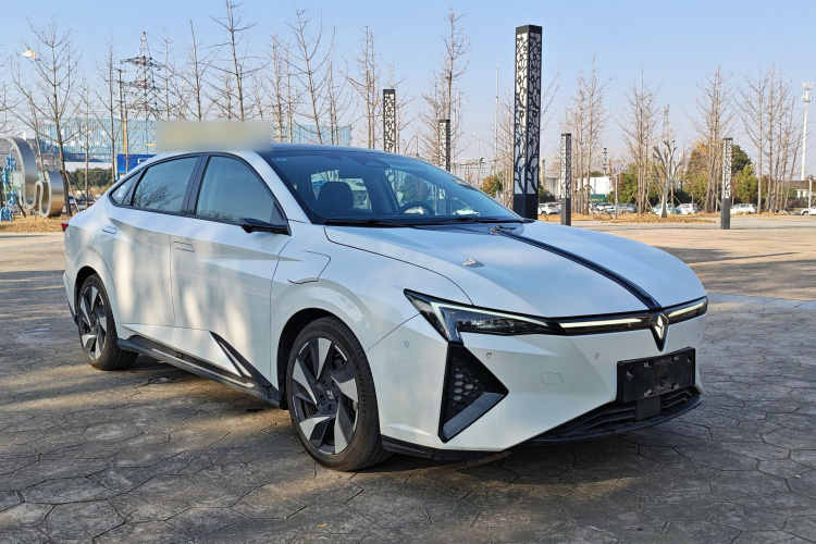 灵悉L 2025款 头号玩家版+超级加倍选装包车身外观6002