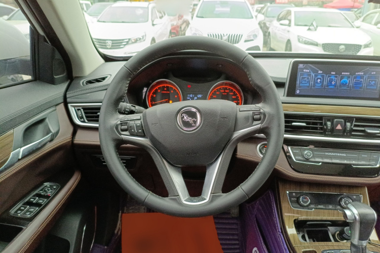 汉腾汽车 汉腾X5 2018款 1.5T CVT豪华版中控内饰13