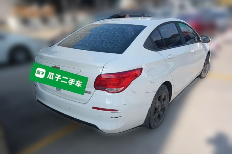 雪佛兰 科沃兹 2018款 320 自动欣享天窗版车身外观7