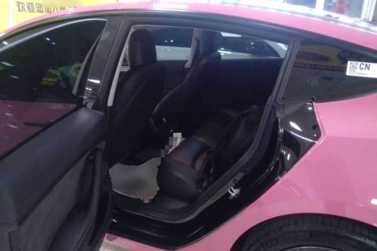 特斯拉 Model 3 2022款 后轮驱动版中控内饰21