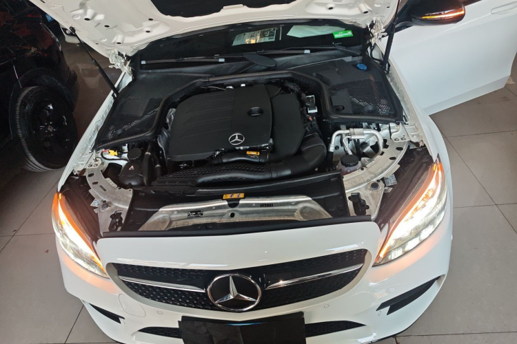 奔驰C级 2021款 C 260 星耀臻藏版机舱底盘24