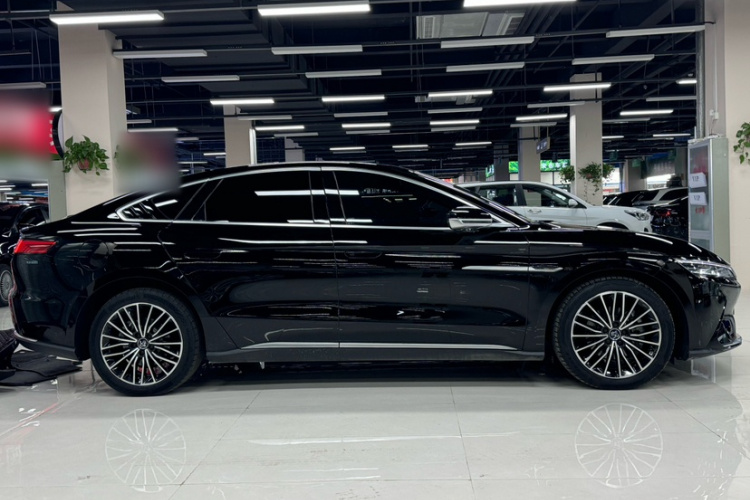 比亚迪 汉 2021款 EV 标准续航版豪华型车身外观6005