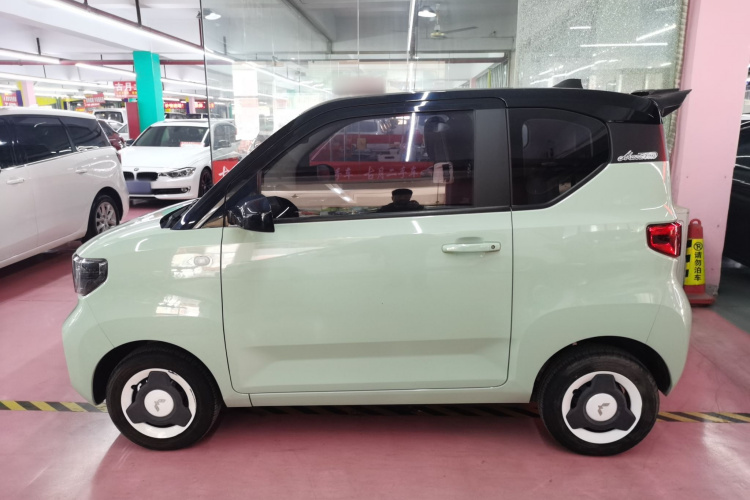 五菱汽车 宏光MINIEV 2022款 马卡龙臻享款 磷酸铁锂车身外观6003