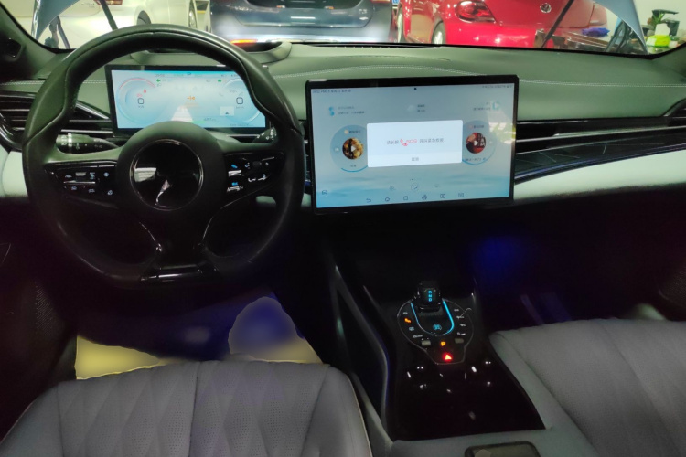 比亚迪 海豹 2022款 700km 长续航后驱版中控内饰12