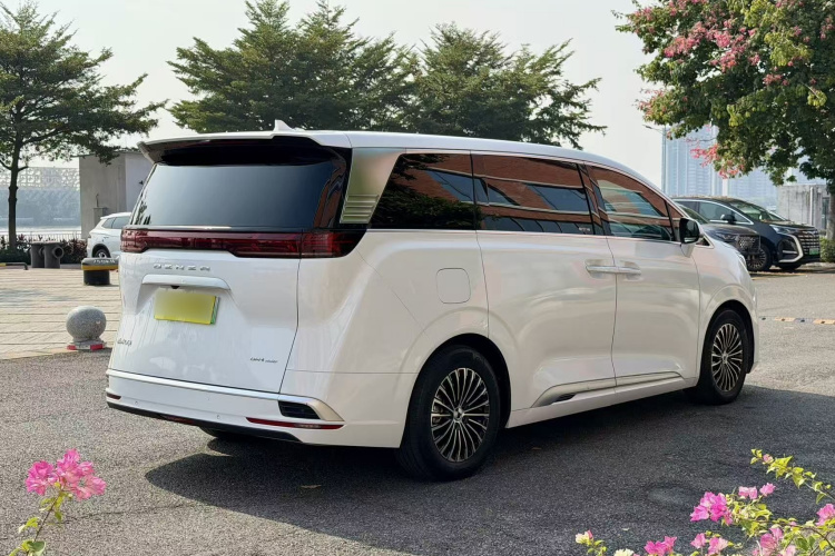 腾势D9 2022款 DM-i 970 四驱尊荣型车身外观6002