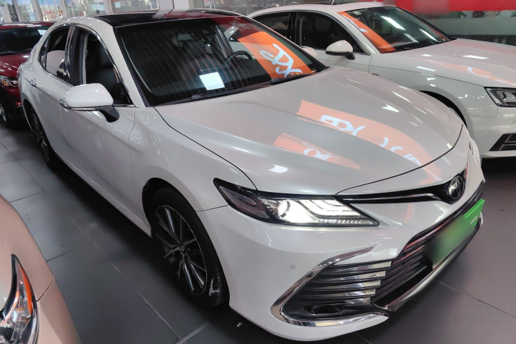 丰田 凯美瑞 2021款 2.5G 豪华版车身外观3