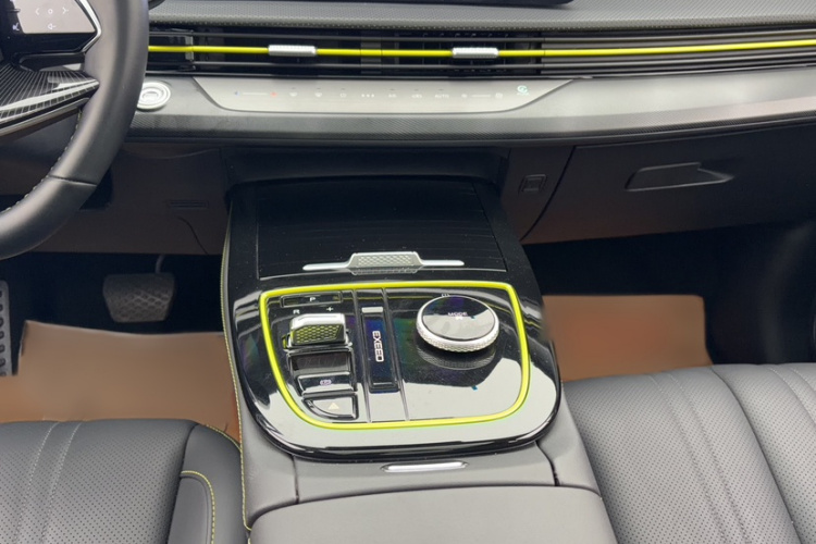 星途追风 2023款 1.6T DCT乘风起版局部细节18