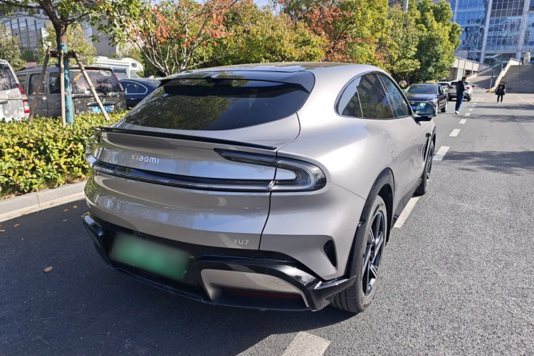 小米汽车 小米YU7 2025款 超长续航后驱版车身外观6005