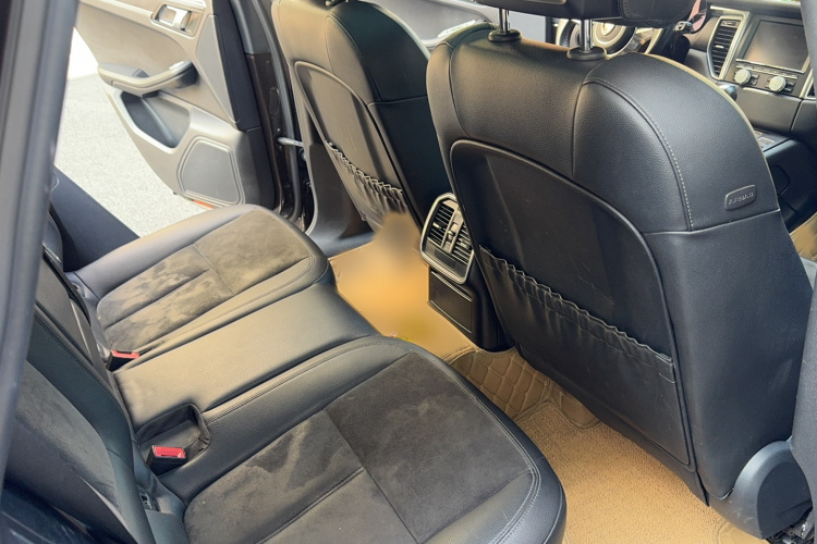 保时捷 2016款 Macan 2.0T中控内饰7003