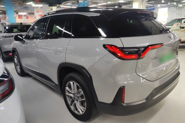 蔚来ES6 2020款 600KM 运动版车身外观6003