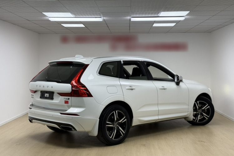 沃尔沃XC60 2018款 T5 四驱智远运动版车身外观6005