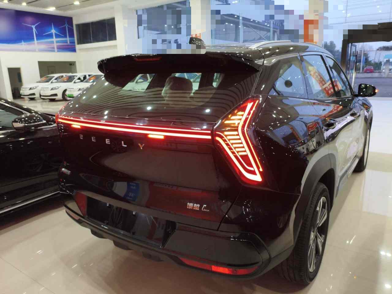吉利汽车 博越L 2025款 第四代 1.5TD DCT 山河(4)