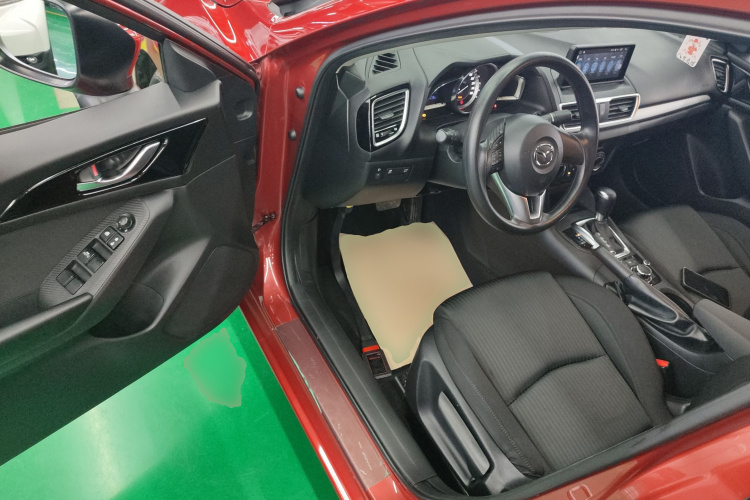 马自达3 昂克赛拉 2016款 三厢 1.5L 自动舒适型中控内饰20