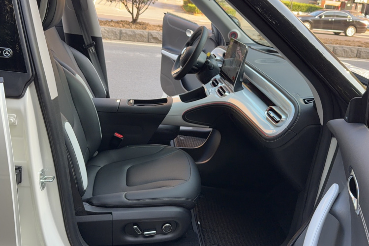 smart精灵#1 2022款 Pulse心动版中控内饰7006