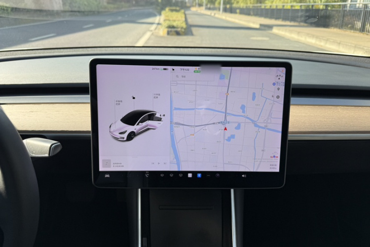 特斯拉 Model 3 2019款 标准续航后驱升级版中控内饰7008